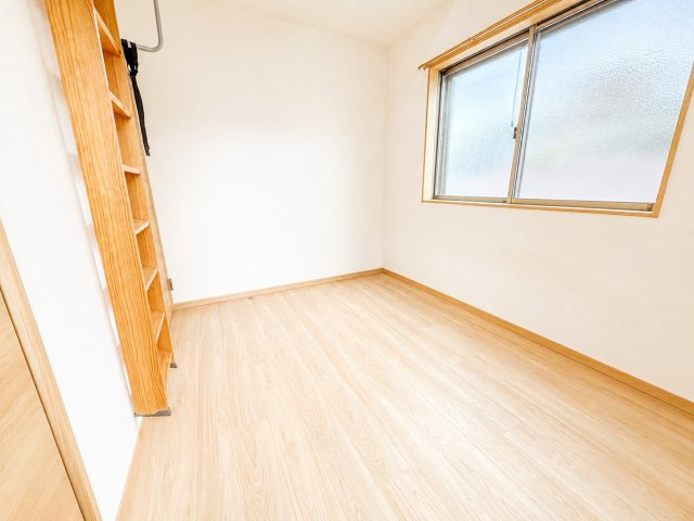 ☆神戸市中央区二宮町1丁目　戸建☆の洋室