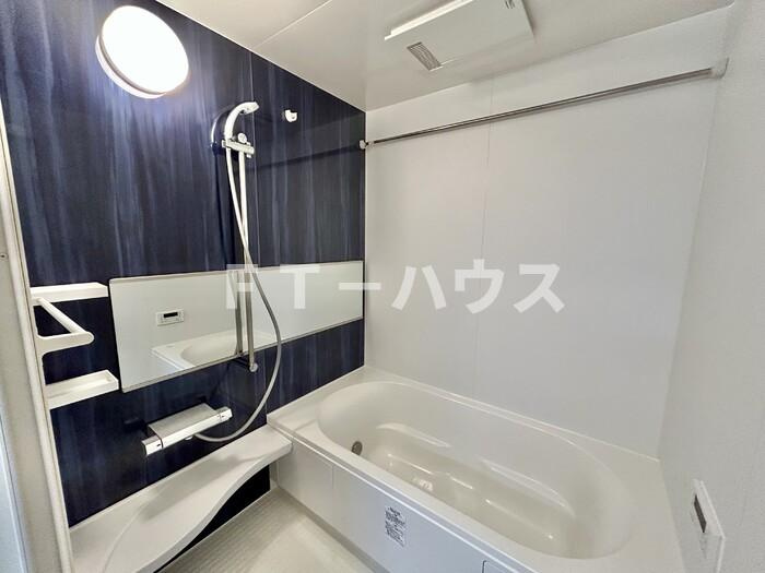 レジデンスヒルトップⅦの浴室|浴室換気乾燥機