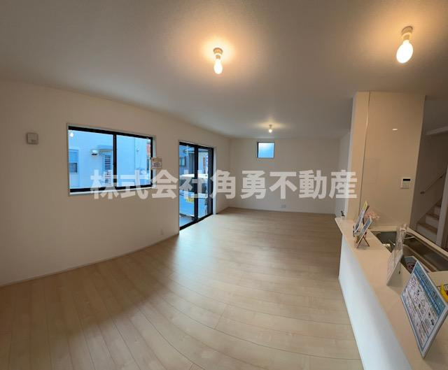 海老名市国分寺台5丁目　新築一戸建て　1号棟の内観：施工例|《施工例》リビング