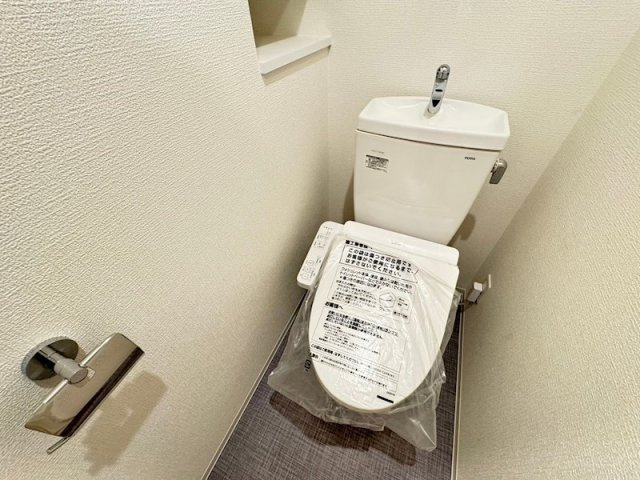 神戸市中央区中町通４丁目の賃貸マンションのトイレ