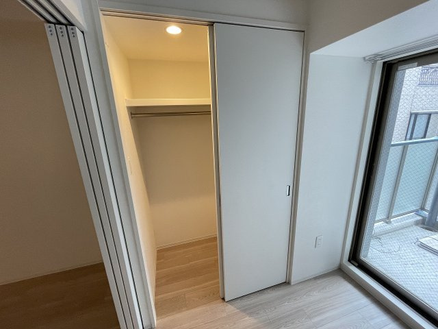 神戸市中央区中町通４丁目の賃貸マンションの収納