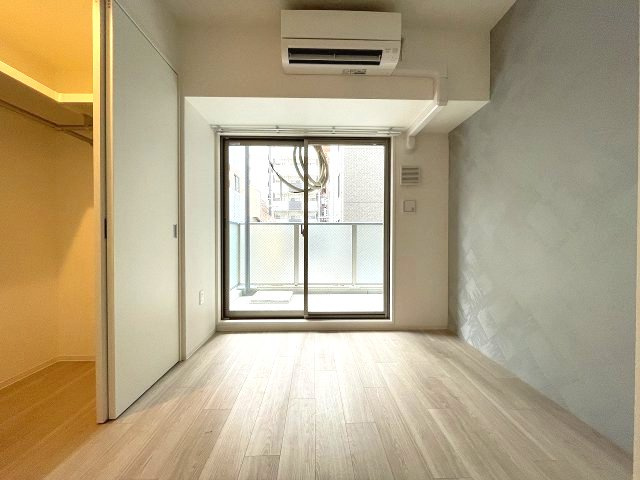 神戸市中央区中町通４丁目の賃貸マンションの居間・リビング