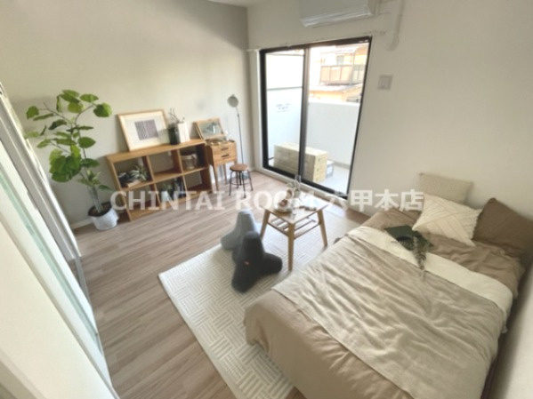 神戸市灘区原田通２丁目の賃貸マンションの居間・リビング