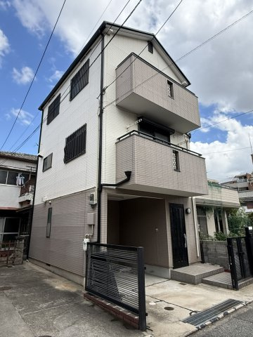 魚崎西町一丁目戸建の外観|2016年2月に外壁と屋根、塗装済み