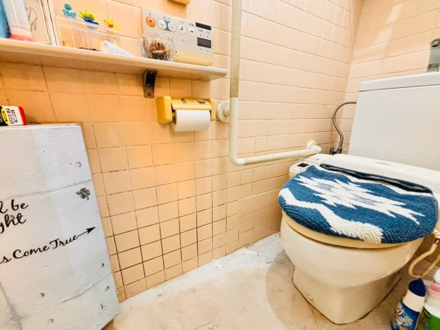 笠間市下郷　中古戸建のトイレ