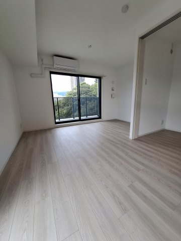 LEGALAND NISHINOMIYA PARKSIDEの居間・リビング