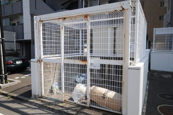 サンヴァーリオ新田駅前Ⅶのその他共用部分