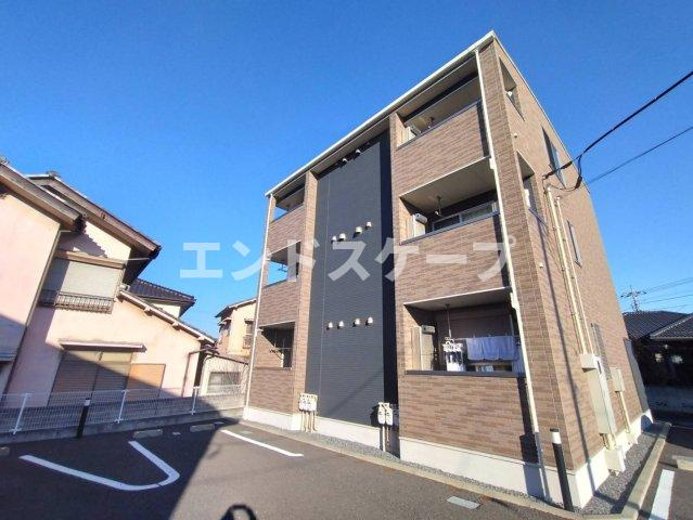 オランジュリーの外観|高崎、前橋のお部屋探しはエンドスケープまで！お客様の理想お聞かせ下さい♪