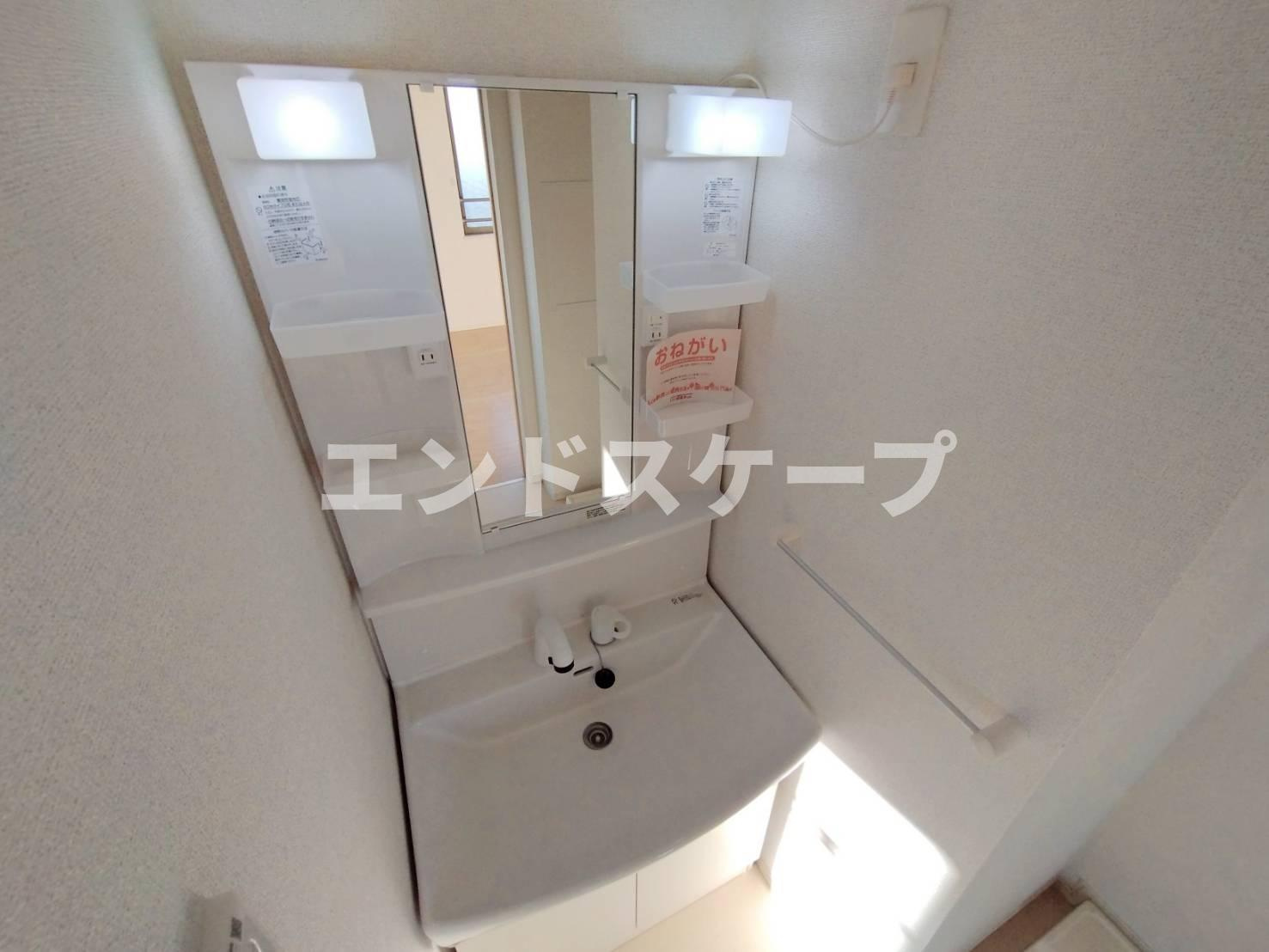 オランジュリーの洗面所|高崎、前橋のお部屋探しはエンドスケープまで！お客様の理想お聞かせ下さい♪