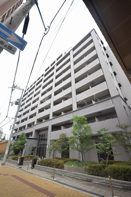 大阪市港区南市岡３丁目の賃貸マンションの外観