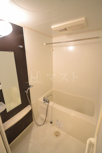 大阪市港区南市岡３丁目の賃貸マンションの浴室