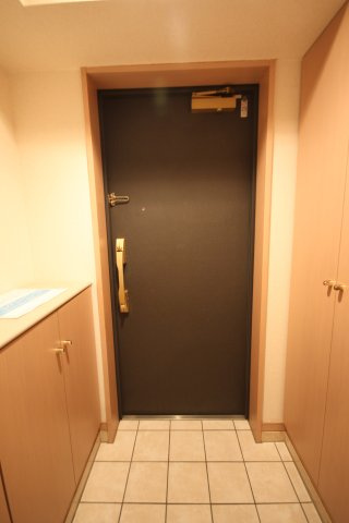 【玄関】