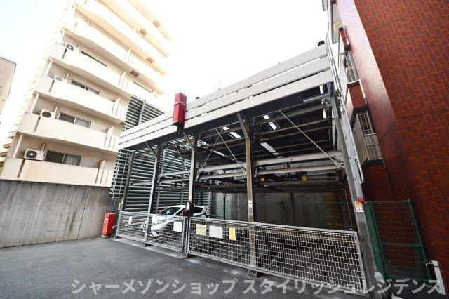 ギャラン吉野町の駐車場