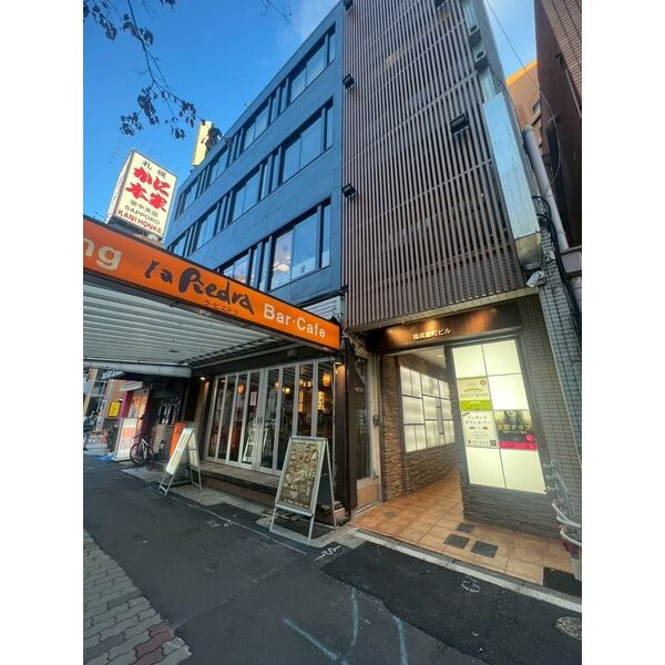 南呉服町ビルの外観