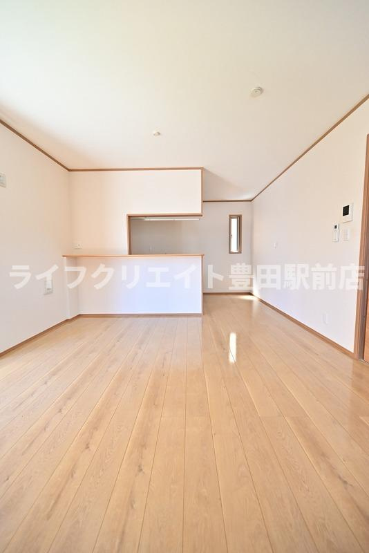 クリザンテームB棟のその他