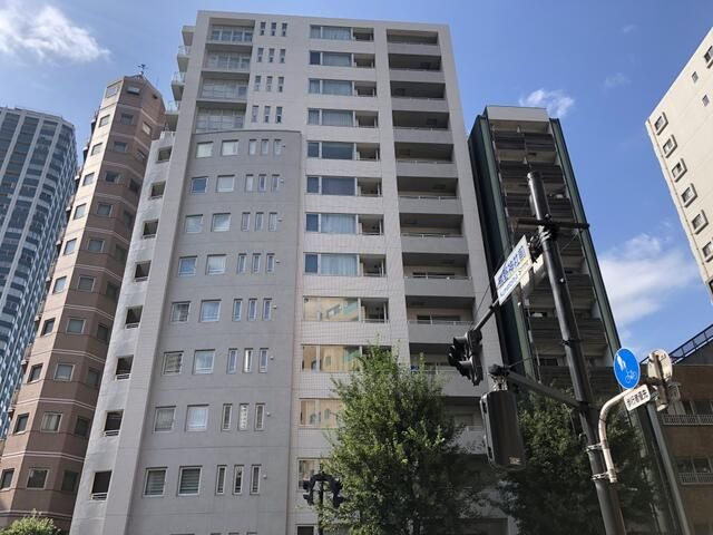 ラコント新宿セントラルパークアパートメントの外観