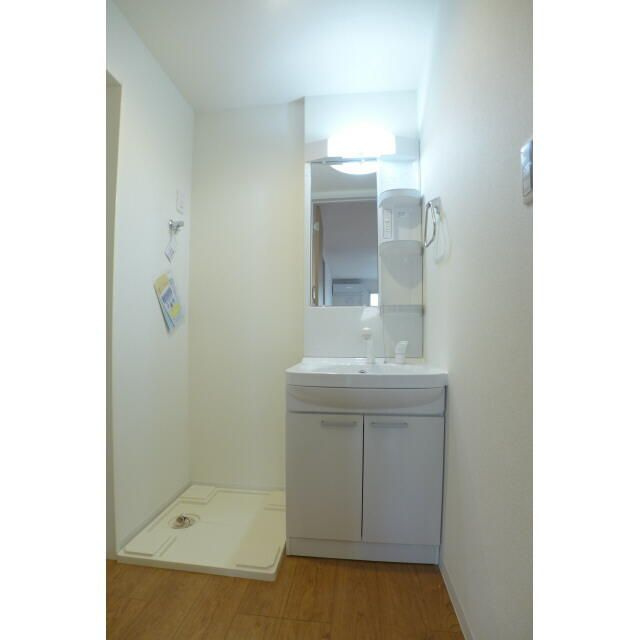 エルスタンザ下石神井の独立洗面台