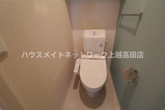 シャインピークス上越妙高 Ｃのトイレ|温水洗浄暖房便座