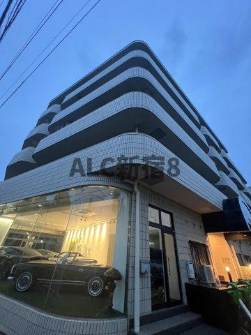 TOビルの外観