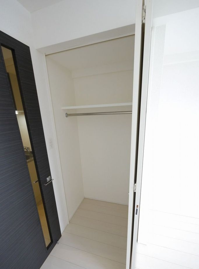 ＲｚＰＬＡＣＥ．ＡＺＥＳＴ高島平の収納