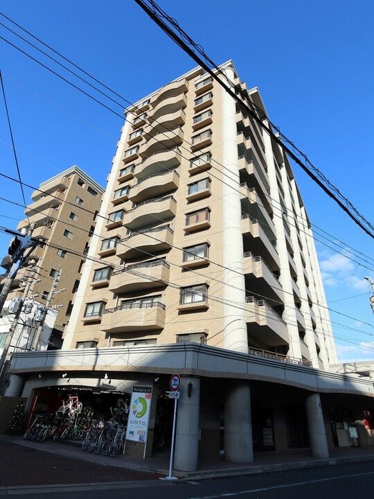 ロイヤルマンション六本松