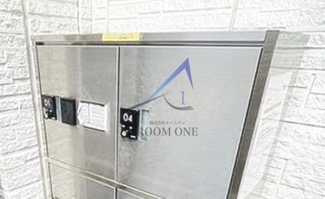 シャーメゾンル・ブランのその他共用部分|宅配ボックスです。