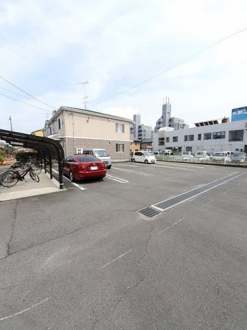 パステーク・古川　Ｄ棟の駐車場