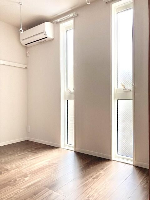 アネスタ駒沢の洋室