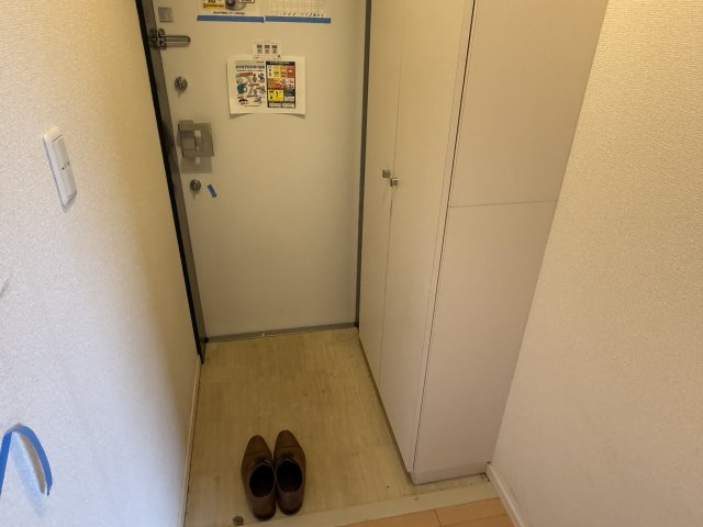レックスヒル哲学堂の玄関