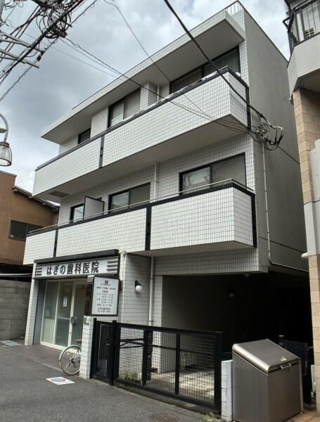 松野ビルの外観