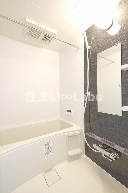 Q-STAGE住吉の浴室