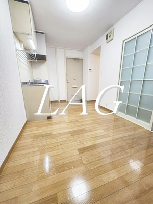【居間・リビング】 | メヌエットオマタ | 洋室のお部屋です。