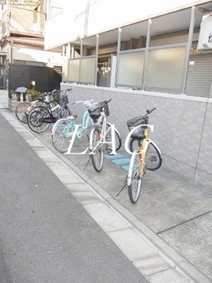 【その他共用部分】 | メゾン　ド　ジュネス | 駐輪場です。