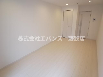 【寝室】 | リブリ・ルミック