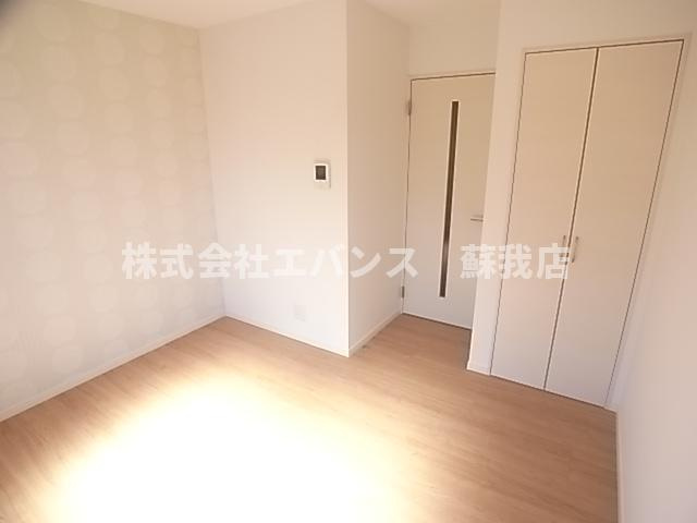 【居間・リビング】 | リブテラス | こちらの居間で趣味の時間をお楽しみください