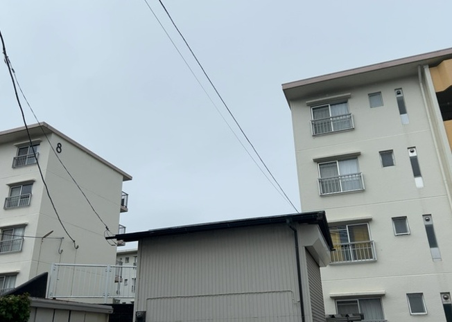 【展望】 | 眺望を気にして物件を探す場合、前面に建物が建っていないか現地で確認しましょう！前面に建物があると景色はもちろん、日当たりや風通しにも影響が出てきます。住んだ時のことを想像しながら現地見学をしましょう。