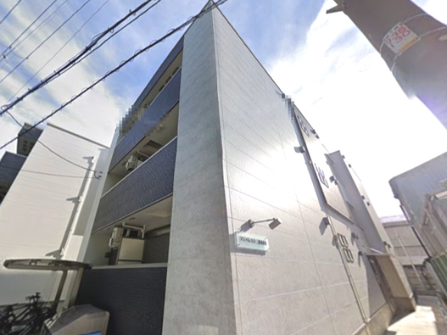 フジパレス十三北Ⅱ番館の外観