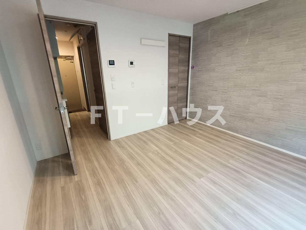 East Side Residence 2の居間・リビング