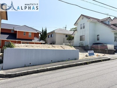 【外観】 | 神戸市北区惣山町四丁目　建築条件なし土地 | ☆建築条件なし☆
お好きなハウスメーカーで建築できます！！
更地渡し♪