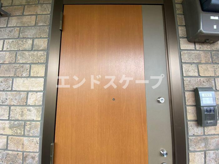 メゾン･ルーチェのエントランス|高崎、前橋、伊勢崎エリアのお部屋探しはエンドスケープまで！お客様の理想お聞かせ下さい♪