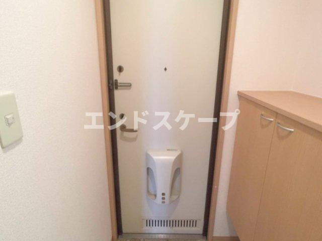 メゾン･ルーチェの玄関|高崎、前橋、伊勢崎エリアのお部屋探しはエンドスケープまで！お客様の理想お聞かせ下さい♪