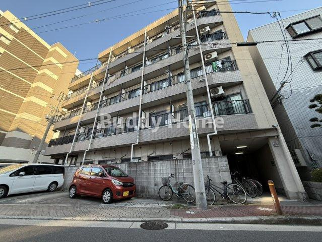 レガーレ駒川の外観