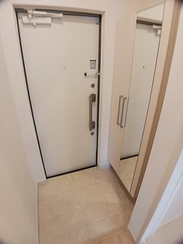 エスポワールⅣの玄関