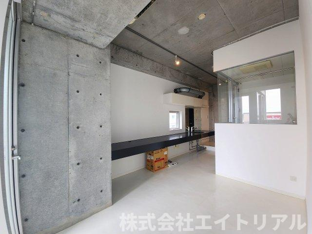 Y’s GARDENの内装