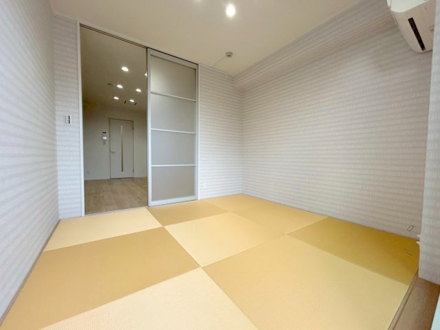 震雲マンションのロビー