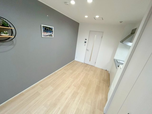 震雲マンションの居間・リビング