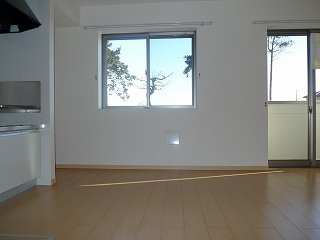 ポラリスⅡの居間・リビング|ゆったり過ごせる居間です