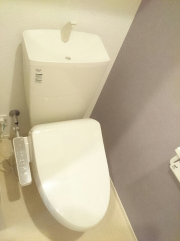メゾンド・ＲＩＮのトイレ|コンパクトで使いやすいトイレです