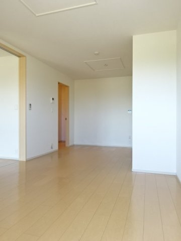 フォーシーズンⅢの居間・リビング|ゆったり過ごせるリビングです