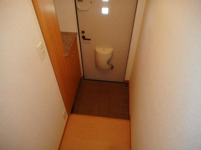 プレッソ前野　Ⅱの玄関|ゆったりとした玄関です
